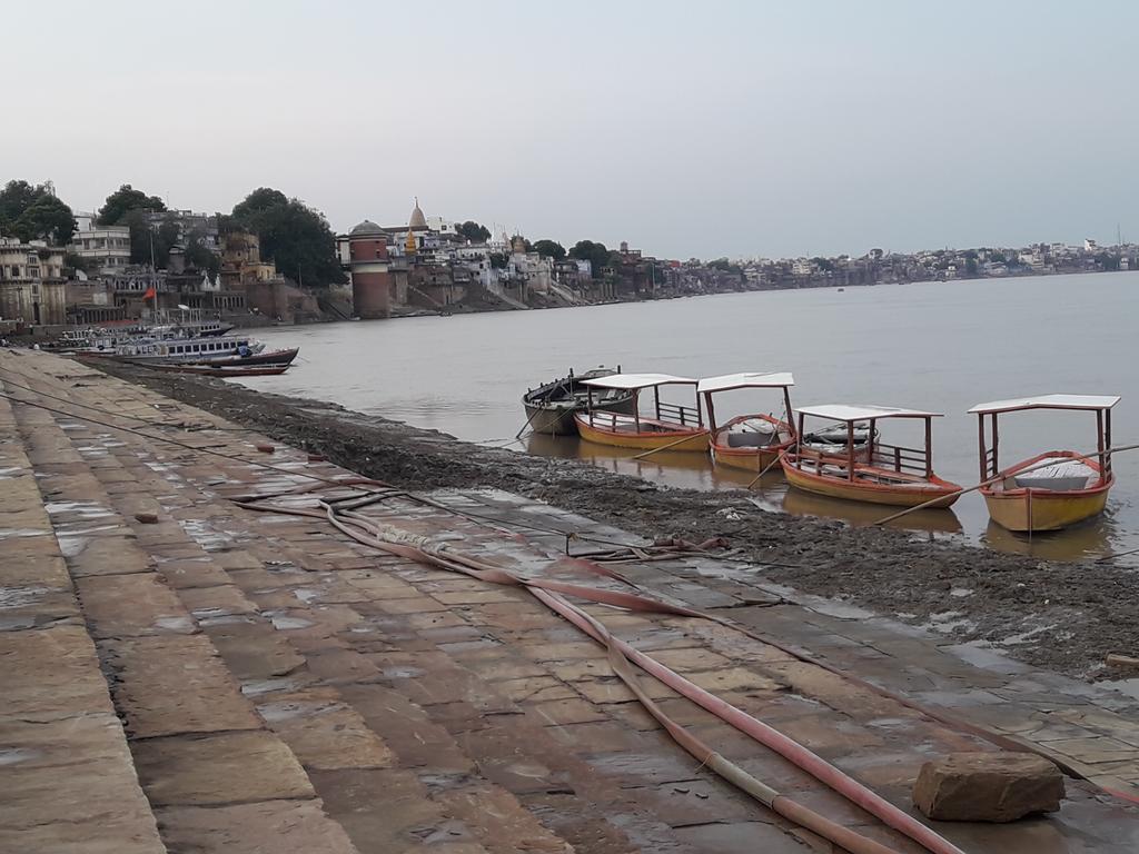 Ganga Paying Guest House Benares Buitenkant foto
